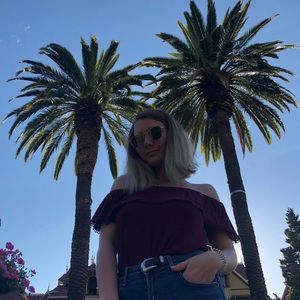 Meet your Posher, Adriana